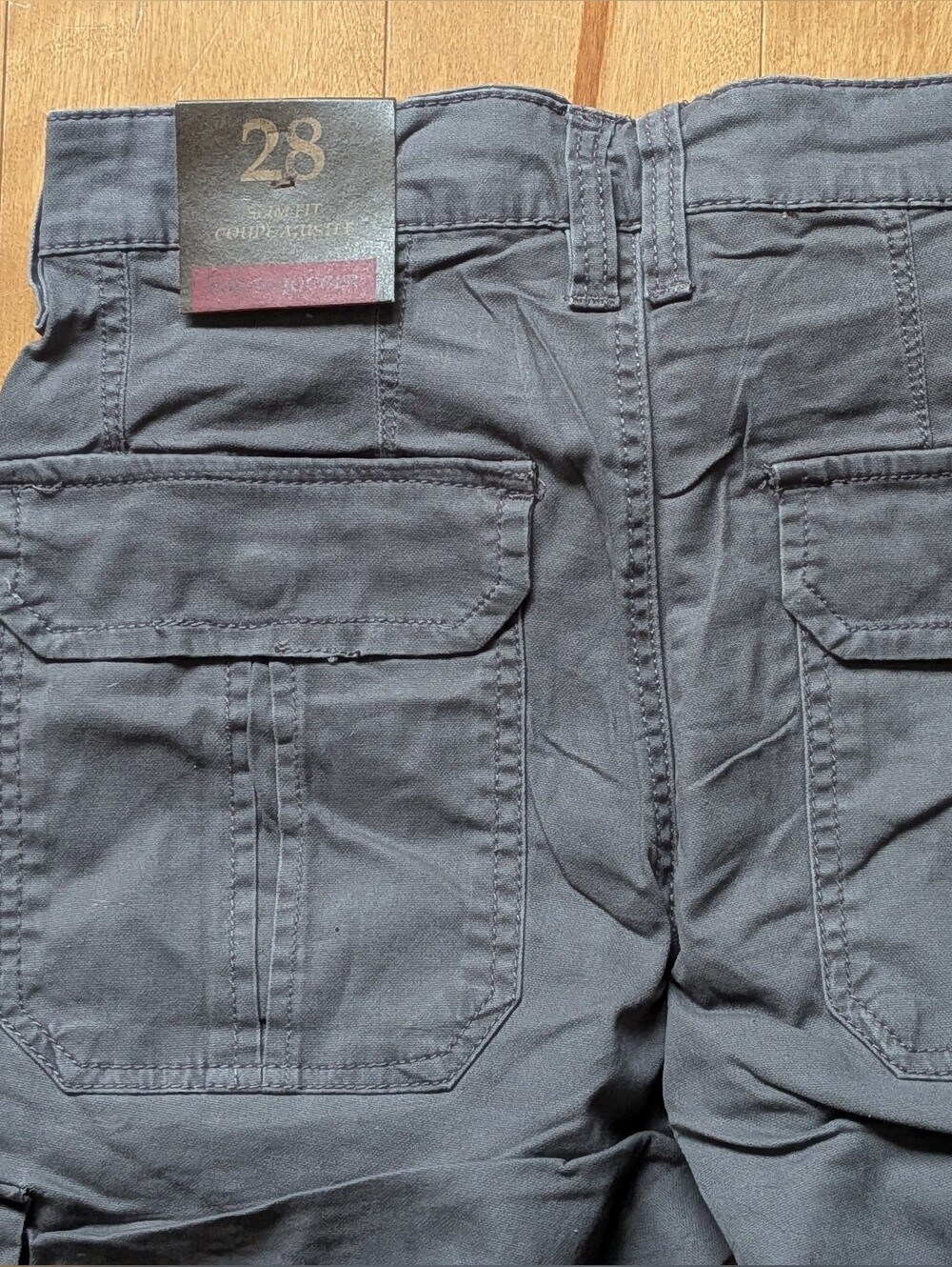 Tainted Denim Men's Gray Cargo Jogger Pants Size 28 New With Tags (NWT) - Picture 7 of 12